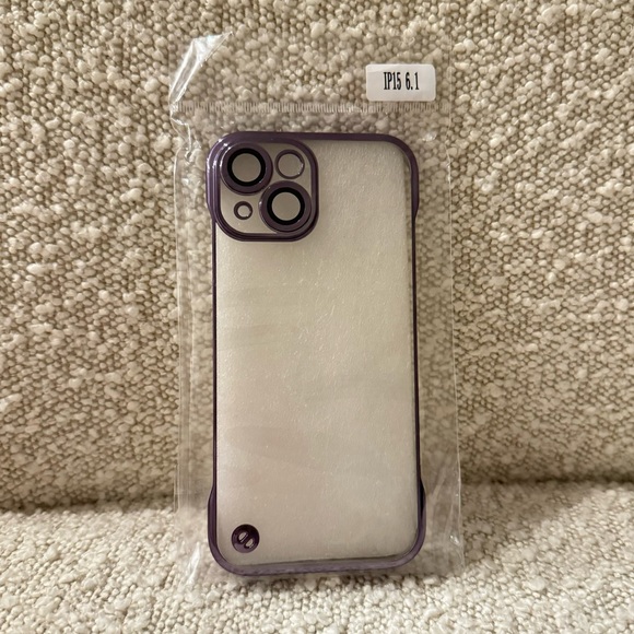 CLOSET SALE Transparent Ultra Thin Frameless Case for iPhone 15 - Picture 4 of 8